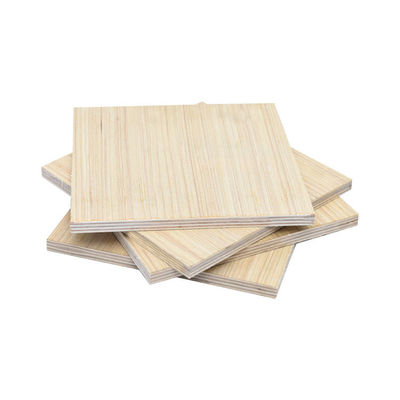 Panneau Mdf laminé UV à haute brillance en fibres de bois résistantes à l'humidité pour la décoration de meubles