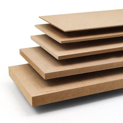 Carte MDF de haute qualité E0 E1 pour décoration de meubles du Henan 8 mm 9 mm 18 mm