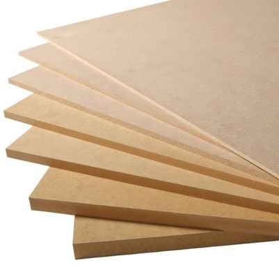 Fourniture directe de panneaux MDF 4*8ft 6mm 9mm 12mm 15mm 18mm avec une épaisseur de 1,5-25mm