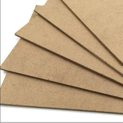 680-830KG/M3 Densité Fibre de bois 16 mm 19 mm Texturé blanc Mélamine Mdf pour armoire de cuisine