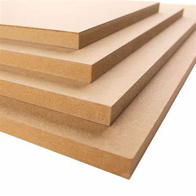Densité 680-830 kg/m3 Plaques dures de 18 mm Plain Mdf Plaques en fibre de bois brut 1220*2440 mm