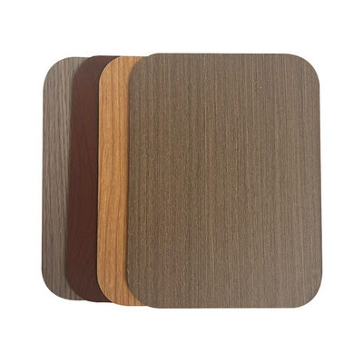 Couleurs différentes Panneaux en PVC à mousse résistant à l'humidité