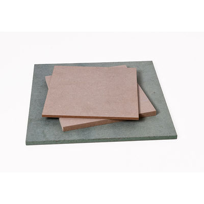En intérieur 2-25 mm Taille personnalisée Plain MDF Board avec noyau en bois massif de peuplier