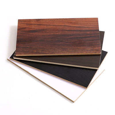 Carreaux de MDF laminés en mélamine pour meubles