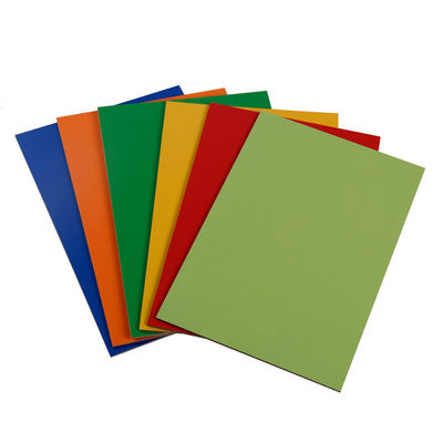 Panneau MDF de 18 mm et bois blanc couleur de grain Melamine MDF à l'épreuve de l'humidité
