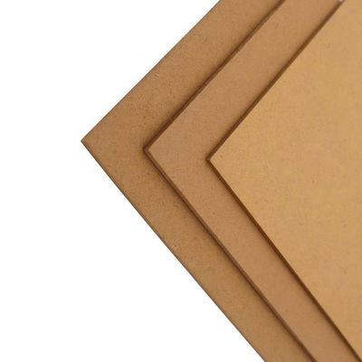 18 mm E1 E2 Grain de carton MDF brut pour les exigences de décoration intérieure et de mobilier